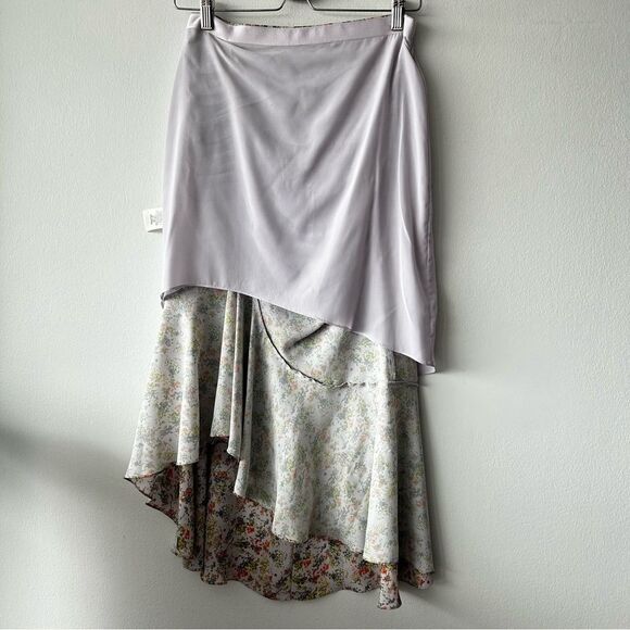 Alice + Olivia Light Gray Midi Skirt - Picture 7 of 11